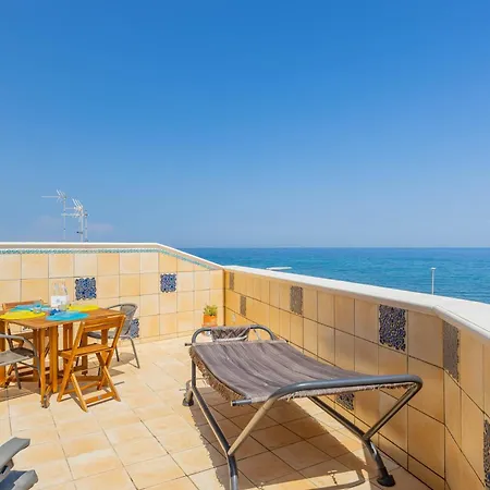 Golden Shore Ferienhaus Bari