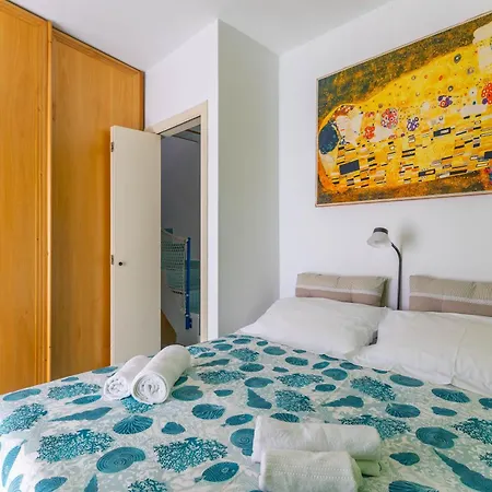 Golden Shore Ferienhaus *